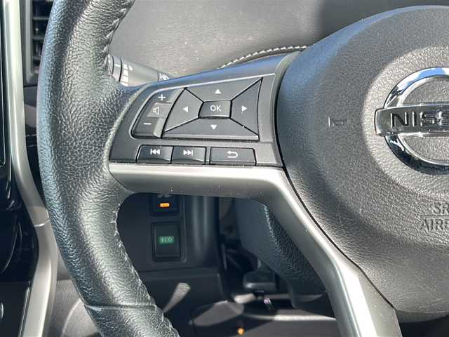 日産 セレナ ハイウェイスターVセレクションⅡ 山形県 2018(平30)年 8.1万km ブリリアントホワイトパール 禁煙車/４WD/プロパイロット/360°セーフティアシスト/・エマージェンシーブレーキ/・車線逸脱警報/・車線逸脱防止支援/・踏み間違い衝突防止アシスト/・標識検知システム/・コーナーセンサー/ALPINナビ/(CD/DVD/フルセグTV/Bluetooth)/アラウンドビューモニター/ビルトインETC/ドライブレコーダー/パワースライドドア/革巻きステアリング/ステアリングスイッチ/電動パーキングスイッチ/ブレーキホールド/LEDオートライト/スマートキー/純正16インチホイール/純正フロアマット/電動格納ウィンカーミラー/ドアバイザー