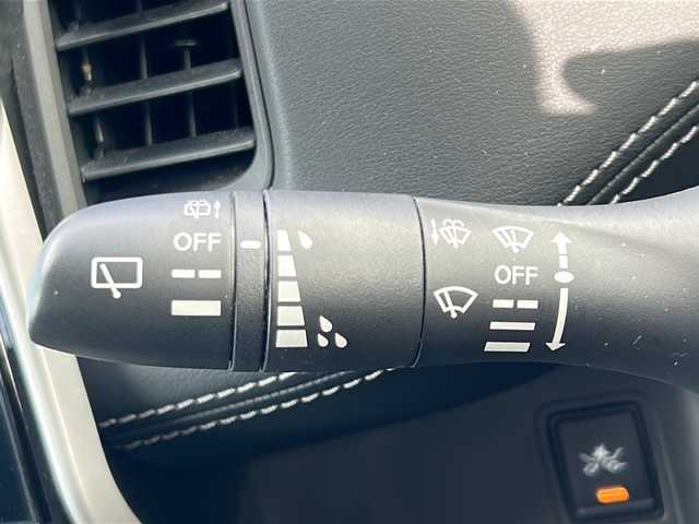 日産 セレナ ハイウェイスターVセレクションⅡ 山形県 2018(平30)年 8.1万km ブリリアントホワイトパール 禁煙車/４WD/プロパイロット/360°セーフティアシスト/・エマージェンシーブレーキ/・車線逸脱警報/・車線逸脱防止支援/・踏み間違い衝突防止アシスト/・標識検知システム/・コーナーセンサー/ALPINナビ/(CD/DVD/フルセグTV/Bluetooth)/アラウンドビューモニター/ビルトインETC/ドライブレコーダー/パワースライドドア/革巻きステアリング/ステアリングスイッチ/電動パーキングスイッチ/ブレーキホールド/LEDオートライト/スマートキー/純正16インチホイール/純正フロアマット/電動格納ウィンカーミラー/ドアバイザー