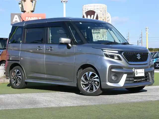 スズキ ソリオ バンディット HV MV 千葉県 2022(令4)年 1.7万km プレミアムシルバーメタリック デュアルカメラブレーキサポート/レーダークルーズコントロール/アイドリングストップ/ヘッドアップディスプレイ/左パワースライドドア/右イージークローザードア/純正ナビ/地デジTV/【DVD/CD再生機能　Bluetooth接続】/全方位モニター/ETC/LEDヘッドライト/LEDフォグライト/ウインカーミラー/リアコーナーセンサー/純正15インチアルミホイル/サイド/カーテンエアバッグ/携帯リモコン