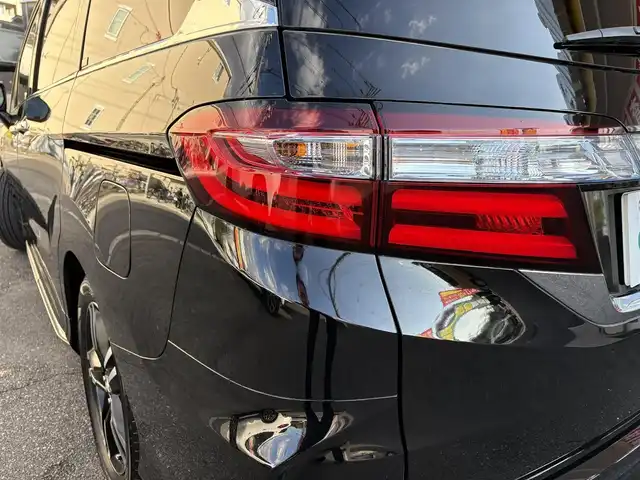 ホンダ オデッセイ ハイブリッド 愛知県 2017(平29)年 4.5万km クリスタルブラックパール ワンオーナー/ホンダセンシング車/両側パワースライドドア/アルパインフィリップダウンモニター/クルコン/パワーシート/純正ナビ/フルセグテレビ/Bluetooth/ビルトインETC/ドラレコ前後/ハーフレザーシート/ブラインドスポットインフォメーション（側後方検知機能）/CMBS/LKAS/AC100V/バックカメラ/純正アルミホイール/純正マット/プッシュスタート/取説、保証書あります。