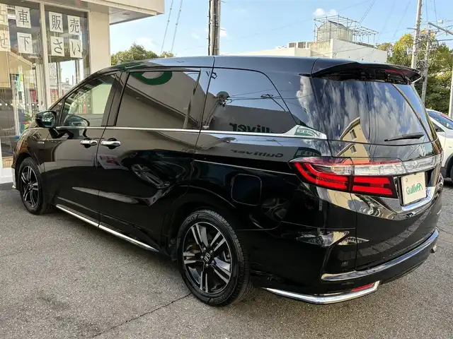 ホンダ オデッセイ ハイブリッド 愛知県 2017(平29)年 4.5万km クリスタルブラックパール ワンオーナー/ホンダセンシング車/両側パワースライドドア/アルパインフィリップダウンモニター/クルコン/パワーシート/純正ナビ/フルセグテレビ/Bluetooth/ビルトインETC/ドラレコ前後/ハーフレザーシート/ブラインドスポットインフォメーション（側後方検知機能）/CMBS/LKAS/AC100V/バックカメラ/純正アルミホイール/純正マット/プッシュスタート/取説、保証書あります。