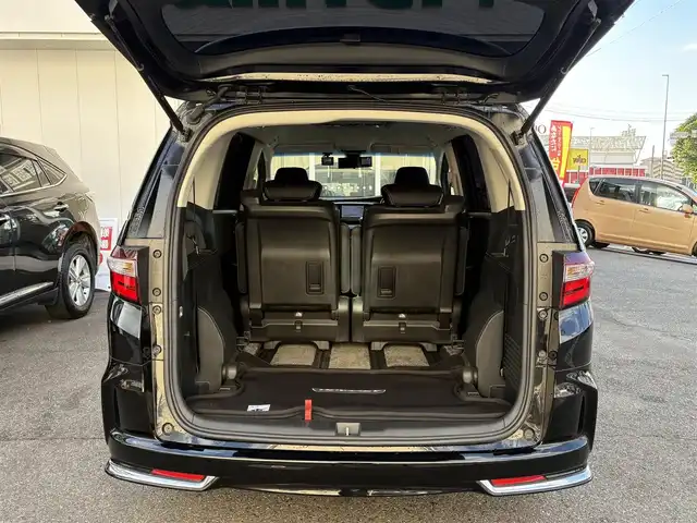 ホンダ オデッセイ ハイブリッド 愛知県 2017(平29)年 4.5万km クリスタルブラックパール ワンオーナー/ホンダセンシング車/両側パワースライドドア/アルパインフィリップダウンモニター/クルコン/パワーシート/純正ナビ/フルセグテレビ/Bluetooth/ビルトインETC/ドラレコ前後/ハーフレザーシート/ブラインドスポットインフォメーション（側後方検知機能）/CMBS/LKAS/AC100V/バックカメラ/純正アルミホイール/純正マット/プッシュスタート/取説、保証書あります。