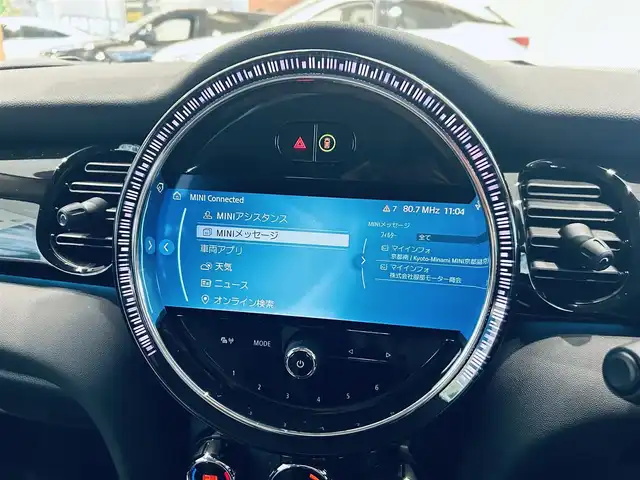 ＭＩＮＩ ミニ クーパー D 大阪府 2021(令3)年 0.7万km チリ・レッド ワンオーナー/ペッパーP/ナビゲーションP/ドライビングアシストP/インテリジェントセーフティ/純正ナビ/バックカメラ/クリアランスソナー/ETC/ドラレコ/ハーフレザー/USB/Bluetooth