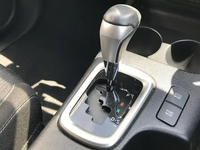 トヨタ ハイラックス Z 富山県 2020(令2)年 7.2万km アティチュードブラックマイカ 4WD/ワンオーナー/社外ナビ/バックカメラ/ドライブレコーダー/プリクラッシュセーフティ/レーンキープアシスト/コーナーセンサー/レーダークルーズコントロール/ダウンヒルアシストコントロール/プッシュスタート/スマートキー/革巻きステアリング/LEDヘッドライト/オートライト/ETC/純正サイドステップ積込み