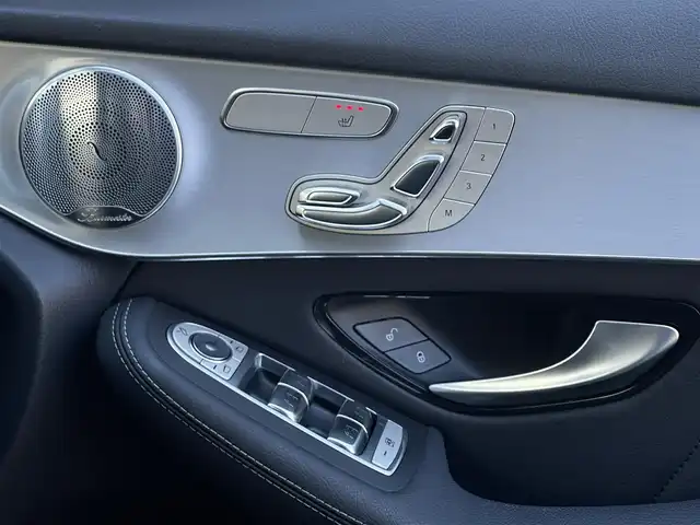 メルセデス・ベンツ ＧＬＣ２２０ d 4マチックスポーツ 本革 山梨県 2019(平31)年 6.9万km セレナイトグレー ワンオーナー/Brumester/360°カメラ/パノラマSR/HUD/黒革/シートヒーター/パフュームアトマイザー/アンビエントライト/ETC/LEDヘッドライト/純正19インチAW