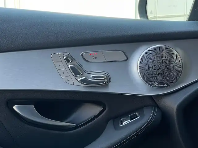 メルセデス・ベンツ ＧＬＣ２２０ d 4マチックスポーツ 本革 山梨県 2019(平31)年 6.9万km セレナイトグレー ワンオーナー/Brumester/360°カメラ/パノラマSR/HUD/黒革/シートヒーター/パフュームアトマイザー/アンビエントライト/ETC/LEDヘッドライト/純正19インチAW