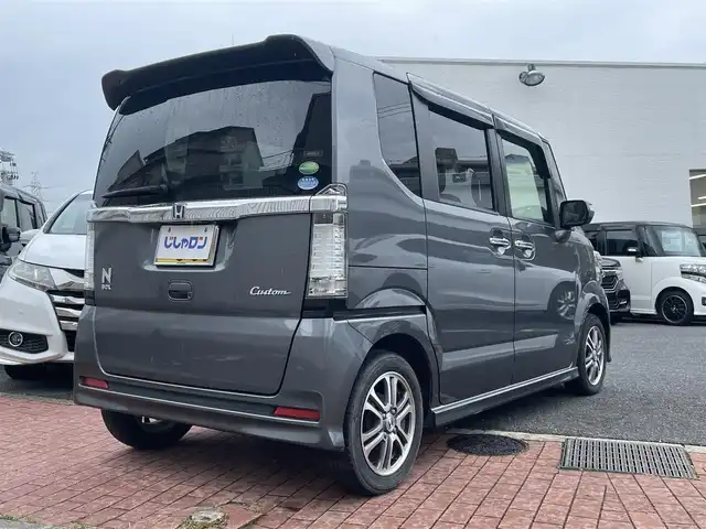 ホンダ Ｎ ＢＯＸ カスタム G SSパッケージ 福岡県 2014(平26)年 8.3万km ポリッシュドメタルメタリック (株)IDOMが運営する【じしゃロン八幡西店】の自社ローン専用車両になります。こちらは現金またはオートローンご利用時の価格です。自社ローンご希望の方は別途その旨お申付け下さい/スマートキー/社外メモリナビ /フルセグ/バックカメラ/両側パワースライドドア/ウィンカーミラー/ETC/HID/オートライト/前後ドライブレコーダー/前席シートヒーター/衝突軽減システム