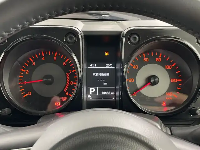 スズキ ジムニー XC 愛知県 2022(令4)年 1.5万km ジャングルグリーン 純正ディスプレイオーディオ(PVH-9300DVSZS)/DISC/Bluetooth/USB/バックモニター/ビルトインＥＴＣ/ドライブレコーダー/衝突軽減ブレーキ/横滑り防止装置/前席シートヒーター/クルーズコントロール/レーンキープアシスト/ステアリングスイッチ/ダウンヒルアシストコントロール/アイドリングストップ/オートマチックハイビーム/前後ドライブレコーダー/純正16インチアルミホイール/純正フロアマット/プッシュスタート/スマートキー/ＬＥＤライト