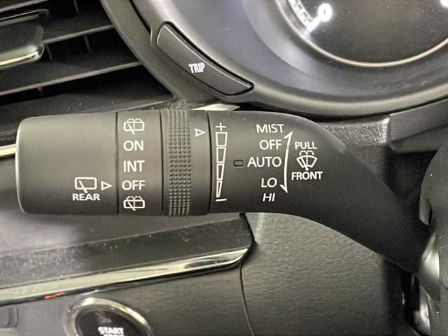 マツダ ＣＸ－３０ XD プロアクティブツーリングセレクション 福岡県 2023(令5)年 1.8万km ソウルレッドクリスタルM ・LEDヘッドライト/・パワーシート/・プッシュスタート/・スマートキー/・スペアキー1本/・レーンキープアシスト/・コーナーセンサー/・ACC/・純正フロアマット/・衝突軽減システム/・BOSEスピーカー横滑り防止システム/・ドラレコ/・18インチ純正ホイール/・シートヒーター/・Bカメラ/・ステアリングヒーター/・純正ナビ