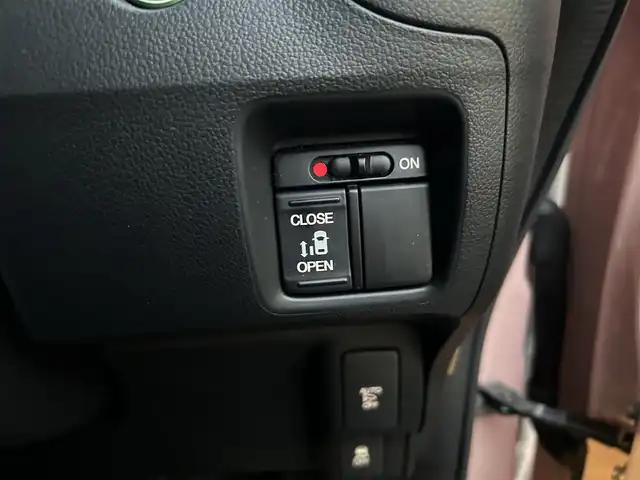 ホンダ Ｎ ＢＯＸ G ターボ Lパッケージ 栃木県 2016(平28)年 8.7万km プレミアムピンクパール 純正SDナビ/Bluetooth CD DVD/フルセグ TV/バックカメラ/ターボ/MTモード付AT/クルーズコントロール/ABS/横滑り防止装置/コーナーセンサー/レーンキープアシスト/盗難防止装置/オートライト/純正LEDヘッドライト/衝突軽減システム/パドルシフト/純正14インチアルミホイール/純正フロアマット/ETC/ドライブレコーダー/スペアキー/保証書/取扱説明書/記録簿