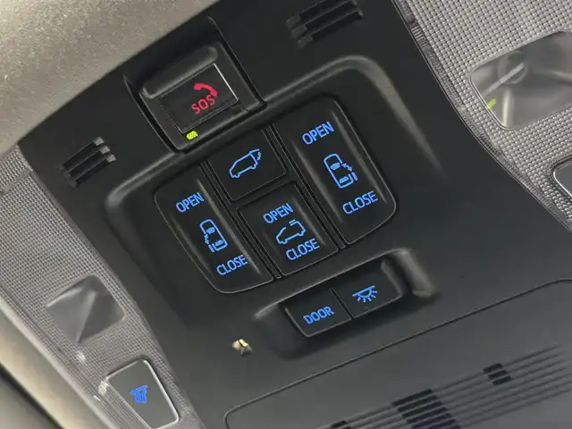 トヨタ アルファード S Cパッケージ 三重県 2022(令4)年 3.3万km ブラック ガソリン/FF/MTモード付インパネCVT/純正9インチディスプレイオーディオ/（AM/FM/USB/iPod/Bluetooth/Miracast/CarPlay/AndroidAuto）/バックガイドモニター/モデリスタエアロキット（F/S/R下）/モデリスタスポーツマフラー/両側パワースライドドア/ビルトイン ETC/Toyota Safety Sense/●プリクラッシュセーフティ/●レーントレーシングアシスト/●レーダークルコン（全車速追従機能付）/●アダプティブハイビームシステム/・ブラインドスポットモニター＆リヤクロストラフィックアラート/・インテリジェントクリアランスソナー［パーキングサポートブレーキ（静止物＋後方接近車両）］/・ロードサインアシスト/・先行車発進告知機能/装備/・【OP】ツインムーンルーフ/・【OP】デジタルインナーミラー/・ブラックレザーシート/・エグゼクティブパワーシート（Dメモリー付6way/N4way&オットマン/2nd4way）/・シートヒーター＆ベンチレーション（D/N）/・ステアリングヒーター/・パワーバックドア/・3眼LEDヘッドランプ/・AC100Vコンセント（100W）/・保/取/ナビ取/・スマートキーx2/など