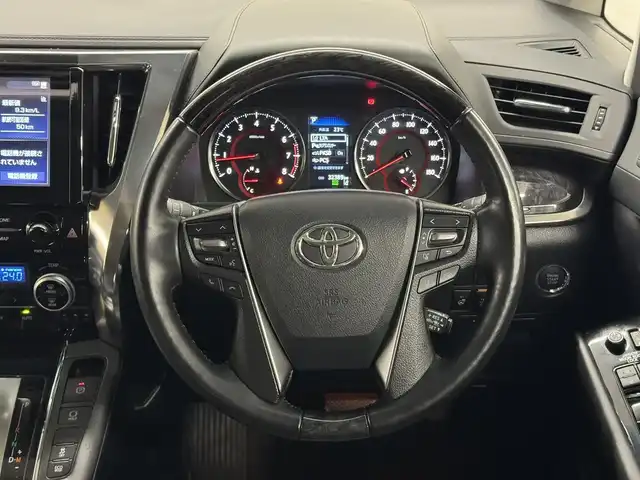 トヨタ アルファード S Cパッケージ 三重県 2022(令4)年 3.3万km ブラック ガソリン/FF/MTモード付インパネCVT/純正9インチディスプレイオーディオ/（AM/FM/USB/iPod/Bluetooth/Miracast/CarPlay/AndroidAuto）/バックガイドモニター/モデリスタエアロキット（F/S/R下）/モデリスタスポーツマフラー/両側パワースライドドア/ビルトイン ETC/Toyota Safety Sense/●プリクラッシュセーフティ/●レーントレーシングアシスト/●レーダークルコン（全車速追従機能付）/●アダプティブハイビームシステム/・ブラインドスポットモニター＆リヤクロストラフィックアラート/・インテリジェントクリアランスソナー［パーキングサポートブレーキ（静止物＋後方接近車両）］/・ロードサインアシスト/・先行車発進告知機能/装備/・【OP】ツインムーンルーフ/・【OP】デジタルインナーミラー/・ブラックレザーシート/・エグゼクティブパワーシート（Dメモリー付6way/N4way&オットマン/2nd4way）/・シートヒーター＆ベンチレーション（D/N）/・ステアリングヒーター/・パワーバックドア/・3眼LEDヘッドランプ/・AC100Vコンセント（100W）/・保/取/ナビ取/・スマートキーx2/など