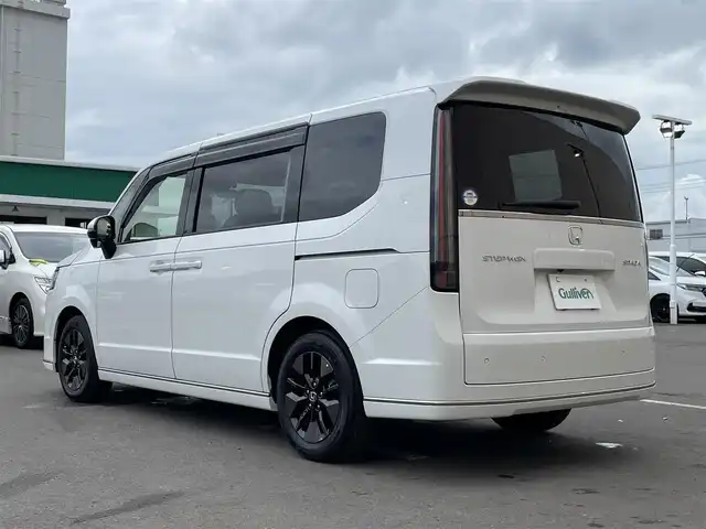 ホンダ ステップワゴン スパーダ 東京都 2024(令6)年 0.3万km プラチナホワイトパール 純正ナビ/バックモニター/衝突軽減ブレーキ/路外逸脱抑制/ブラインドスポット/パーキングセンサー/レーダークルーズ/シートヒーター/両側電動スライドドア/電動リアゲート/ETC/ドライブレコーダー