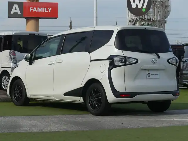 トヨタ シエンタ G 千葉県 2018(平30)年 3.2万km ホワイトパールクリスタルシャイン Toyota Safety Sense/・プリクラッシュセーフティ/・レーンディパーチャーアラート/・オートハイビーム/両側パワースライドドア/社外SDナビ/地デジTV/【DVD/CD再生機能　Bluetooth接続】/バックカメラ/ドライブレコーダー/ウインカーミラー/社外15インチアルミホイル/スマートキー