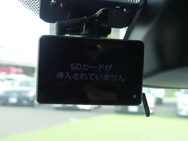 トヨタ シエンタ G 千葉県 2018(平30)年 3.2万km ホワイトパールクリスタルシャイン Toyota Safety Sense/・プリクラッシュセーフティ/・レーンディパーチャーアラート/・オートハイビーム/両側パワースライドドア/社外SDナビ/地デジTV/【DVD/CD再生機能　Bluetooth接続】/バックカメラ/ドライブレコーダー/ウインカーミラー/社外15インチアルミホイル/スマートキー