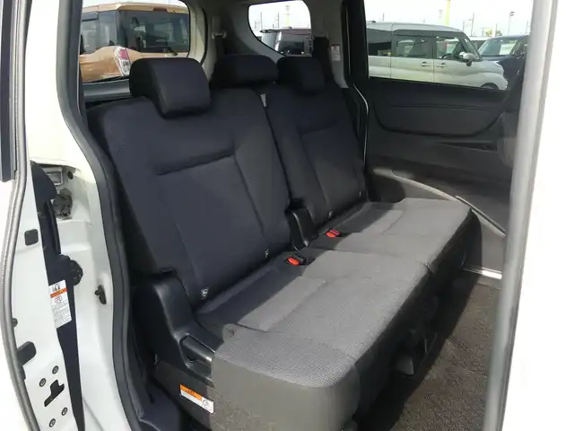 トヨタ シエンタ G 千葉県 2018(平30)年 3.2万km ホワイトパールクリスタルシャイン Toyota Safety Sense/・プリクラッシュセーフティ/・レーンディパーチャーアラート/・オートハイビーム/両側パワースライドドア/社外SDナビ/地デジTV/【DVD/CD再生機能　Bluetooth接続】/バックカメラ/ドライブレコーダー/ウインカーミラー/社外15インチアルミホイル/スマートキー