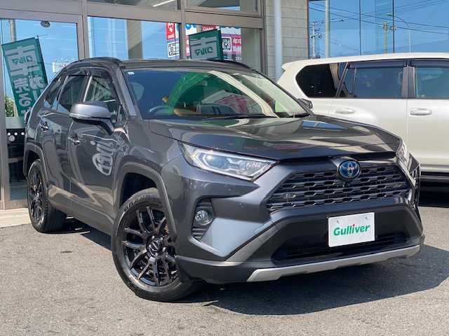 トヨタ ＲＡＶ４ ハイブリットG 青森県 2021(令3)年 6.5万km グレーメタリック ワンオーナー/黒レザーシート/プリクラッシュセーフティ/アダプティブクルーズコントロール/オートマチックハイビーム/BSM/クリアランスソナー/純正エンジンスターター/LEDヘッドライト/純正ディスプレイオーディオ(BT/ラジオ)/全方位カメラ/寒冷地仕様/フォグライト/リヤフォグライト/ステアリングヒーター/シートヒーター(D/N)/パワーシート(D席)/パワーパックドア/ビルトインETC/ドライブレコーダー(前後)/電動格納ミラー/RAYS(225/60/18)夏タイヤ/純正AW(225/60/18)冬タイヤ積込み/新車時保証書/取扱説明書