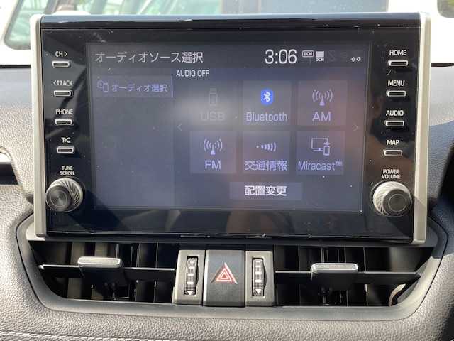 トヨタ ＲＡＶ４ ハイブリットG 青森県 2021(令3)年 6.5万km グレーメタリック ワンオーナー/黒レザーシート/プリクラッシュセーフティ/アダプティブクルーズコントロール/オートマチックハイビーム/BSM/クリアランスソナー/純正エンジンスターター/LEDヘッドライト/純正ディスプレイオーディオ(BT/ラジオ)/全方位カメラ/寒冷地仕様/フォグライト/リヤフォグライト/ステアリングヒーター/シートヒーター(D/N)/パワーシート(D席)/パワーパックドア/ビルトインETC/ドライブレコーダー(前後)/電動格納ミラー/RAYS(225/60/18)夏タイヤ/純正AW(225/60/18)冬タイヤ積込み/新車時保証書/取扱説明書