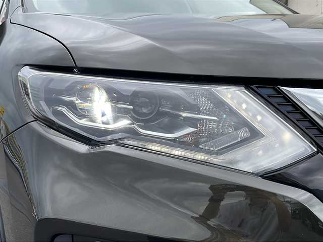 日産 エクストレイル 20Xi 道北・旭川 2020(令2)年 6.4万km チタニウムカーキ ・4WD/・プロパイロット/・純正ナビCD/BT/TV/・インテリジェントアラウンドビューモニター/・デジタルインナーミラー /・電動リアゲート/・レーダークルーズコントロール/・ハンドル支援/・横滑り防止/・オートライト/・前席＆２列目左右シートヒーター/・スペアキー/・ダウンヒルアシスト/・LEDヘッドライト/・ミラーヒーター/・革巻きステアリング/・ステアリングリモコン/・スマートキー/・オートブレーキサポート/・純正フロアマット/・ドアバイザー