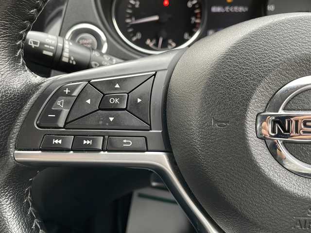 日産 エクストレイル 20Xi 道北・旭川 2020(令2)年 6.4万km チタニウムカーキ ・4WD/・プロパイロット/・純正ナビCD/BT/TV/・インテリジェントアラウンドビューモニター/・デジタルインナーミラー /・電動リアゲート/・レーダークルーズコントロール/・ハンドル支援/・横滑り防止/・オートライト/・前席＆２列目左右シートヒーター/・スペアキー/・ダウンヒルアシスト/・LEDヘッドライト/・ミラーヒーター/・革巻きステアリング/・ステアリングリモコン/・スマートキー/・オートブレーキサポート/・純正フロアマット/・ドアバイザー