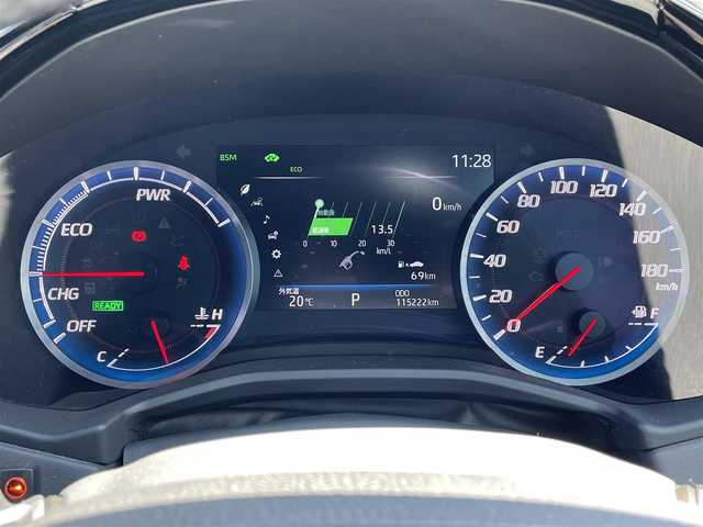 トヨタ クラウン ハイブリッド RS アドバンス Four 道央・札幌 2020(令2)年 11.6万km ブラック ・４WD/・純正SDナビ・CD・DVD・SD・Bluetooth/・フルセグTV/・全方位カメラ/・レザーシート/・前席パワーシート・シートヒーター・エアシート/・衝突軽減ブレーキ/・レーンキープアシスト/・レーダークルーズ/・ビルトインETC/・純正エンジンスターター/・クリアランスソナー /・ブラインドスポットモニター/・パーキングアシスト/・パドルシフト/・寒冷地仕様/・LEDヘッドライト/・フォグランプ/・純正１８インチアルミホイール/・新車時保証書/・取扱説明書/・スペアキー