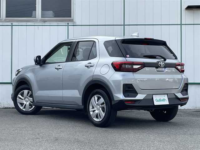 トヨタ ライズ XS 山梨県 2020(令2)年 1.4万km ブライトシルバーM 純正ディスプレイオーディオ/Bluetooth接続/フルセグTV/バックカメラ/ETC/衝突被害軽減システム/ステアリングスイッチ/スペアキー1本/取扱説明書