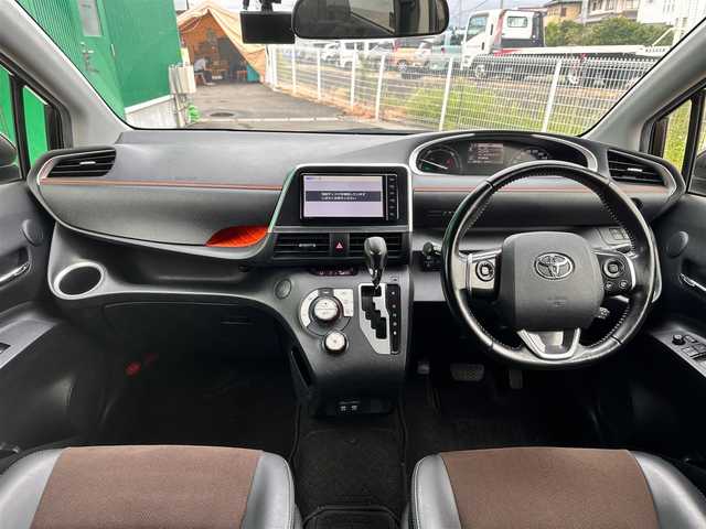 トヨタ シエンタ ハイブリッド G クエロ 宮城県 2019(平31)年 5.9万km ヴィンテージブラウンパールクリスタルシャイン パノラミックビュー対応ナビレディパッケージ/・パノラミックビューモニター/・ステアリングスイッチ/・ドアミラーヒーター/SRSエアバッグ（サイド/カーテン）/＝＝＝/セーフティセンス/・プリクラッシュセーフティ/・レーンディパーチャーアラート/・オートマチックハイビーム/先行車発進告知機能/インテリジェントクリアランスソナー/純正ナビ（NSZT-W68T）/・CD/DVD/・Bluetooth/・フルセグTV/ETC/ドライブレコーダー/両側パワースライドドア/ハーフレザーシート/革巻きステアリング/クルーズコントロール/ステアリングスイッチ/LEDヘッドランプ/フォグランプ/オートライト/電動格納ミラー/純正フロアマット/Wエアバッグ/取扱説明書