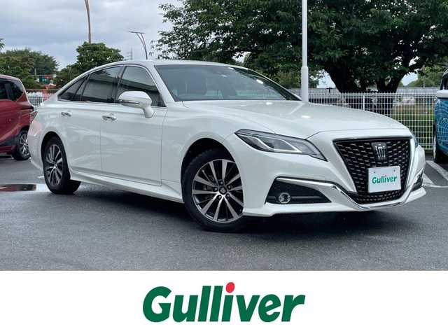 トヨタ クラウン S 静岡県 2020(令2)年 3.5万km ホワイトパールクリスタルシャイン トヨタセーフティセンス/レーダークルコン/純正ナビ/地デジ/Ｂカメラ/オートホールド/オートハイビーム/パドルシフト/ステアリングスイッチ/革巻きステアリング/純正１７インチＡＷ/スマートキー/スペアキー/保証書/取説