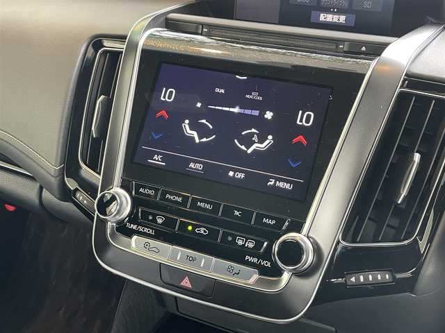 トヨタ クラウン S 静岡県 2020(令2)年 3.5万km ホワイトパールクリスタルシャイン トヨタセーフティセンス/レーダークルコン/純正ナビ/地デジ/Ｂカメラ/オートホールド/オートハイビーム/パドルシフト/ステアリングスイッチ/革巻きステアリング/純正１７インチＡＷ/スマートキー/スペアキー/保証書/取説