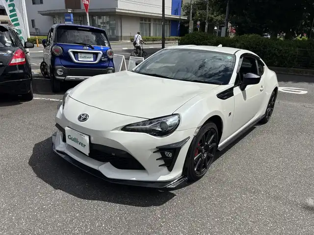 トヨタ ８６ GRスポーツ 神奈川県 2019(令1)年 2.6万km クリスタルホワイトパール メモリナビ/フルセグテレビ/バックカメラ/社外マフラー/クルーズコントロール/ドアバイザー/プッシュスタート/ETC