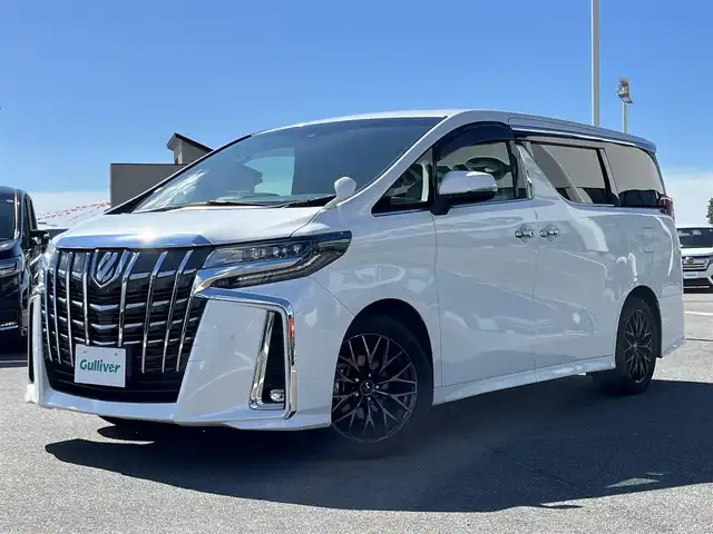 トヨタ アルファード S Cパッケージ 奈良県 2018(平30)年 3万km ホワイトパールクリスタルシャイン 純正１０インチナビ　/フルセグＴＶ　/バックカメラ　/両側パワースライドドア　/ＥＴＣ２．０　/追従型クルーズコントロール　/レザーシート　/シートヒーター　/エアシート　/パワーシート　/トヨタセーフティーセンス/ドライブレコーダー/2眼LEDヘッドライト/オートマチックハイビーム/オートライト/社外18インチアルミホイール/純正フロアマット/前後コーナーセンサー