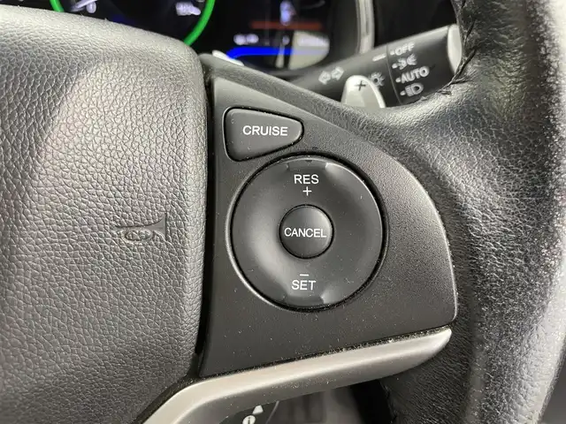 ホンダ シャトル ハイブリッド X 富山県 2015(平27)年 7.4万km ホワイトオーキッドパール 純正ナビ（CD DVD bluetooth）/フルセグTV/HDMI/バックカメラ/ビルトインETC/フロントドラレコ（DRY-AS350GS）/純正15インチAW/15インチスタッドレスセット積込み/パドルシフト/ハーフレザーシート/オートライト/LEDヘッドライト/スマートキー/プッシュスタート/クルーズコントロール/横滑防止装置/純正マット/保証書/スペアキー