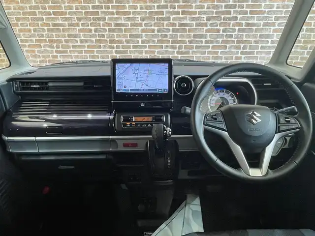 スズキ スペーシア カスタム HYBRID XS 岩手県 2023(令5)年 0.6万km スチールシルバーM ４WD/全方位モニター/ヘッドアップディスプレイ/スズキコネクト対応通信機装着車/スズキセーフティサポート/デュアルカメラブレーキサポート/アダプティブクルーズコントロール/車線維持支援機能/車線逸脱警報/誤発進抑制機能/先行車発進お知らせ機能/標識認識機能/リヤパーキングセンサー/前席シートヒーター/両側パワースライドドア/スリムサーキュレーター/ロールサンシェード/純正ナビ/フルセグTV/LEDヘッドライト/純正15インチアルミホイール