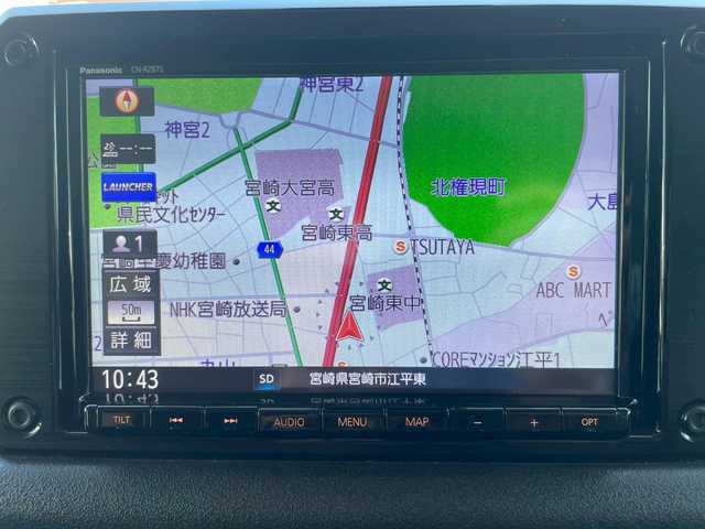 スズキ ジムニー シエラ JC 宮崎県 2022(令4)年 1.8万km ピュアホワイトP ワンオーナー/デルタフォース１６インチホイール/ＴＯＹＯオープンカントリーＲＴタイヤ/８インチナビ/バックカメラ/フルセグTV：ＵＳＢ入力：Bluetooth：DVD：CD/前後ドラレコ/純正ラゲッジマット/立体型フロアマット/前シートヒーター/ＥＴＣ/スペアキー/保証書・取扱説明書