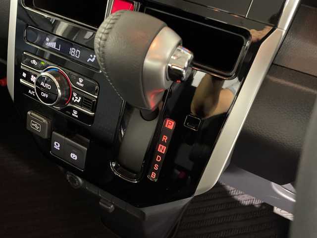 トヨタ ルーミー カスタムG 福岡県 2023(令5)年 1.4万km レーザーブルークリスタルシャイン 純正メモリナビ/フルセグテレビ/バックカメラ/両側パワースライドドア/プッシュスタート/クルーズコントロール/ETC/ドライブレコーダー/純正フロアマット