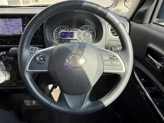 日産 デイズ ルークス ハイウェイスター Gターボ 長崎県 2018(平30)年 2.5万km プレミアムオリーブメタリック 登録時24877km/純正ナビ/・TV/・Bluetooth/・DVD/全方位カメラ/ETC/スマートキー/両側パワースライドドア/クルーズコントロール/電動格納ミラー/後席サーキュレーター/ドライブレコーダー