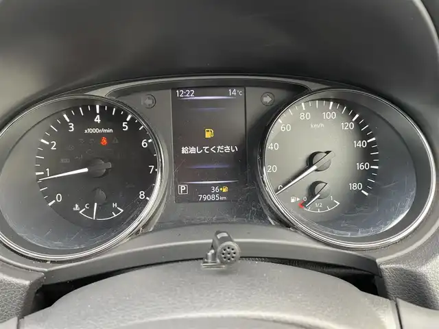 日産 エクストレイル 道央・札幌 2019(平31)年 7.9万km ブリリアントホワイトパール ・4WD/・社外SDナビ/USB・BT・DVD/・社外AW付冬タイヤ/・フルセグＴＶ/・ミュージックサーバー/・ミュージックプレイヤー接続（iPod・AUX）/・ＵＳＢ接続/・全方位車外カメラ/・追従機能付クルーズコントロール/・ダウンヒルアシストコントロール/・オートブレーキホールド/・デジタルインナーミラー/・ビルトインＥＴＣ/・純正エンジンスターター/・電動格納ミラー/・エンジンスタートボタン/・スマートキー/・スペアキー/・保証書/・取扱説明書