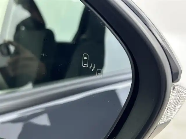 トヨタ シエンタ ハイブリッド G 群馬県 2025(令7)年 0.1千km ダークグレー 登録済未使用車　後席サーキュレーター　純正ディスプレイオーディオ　パノラミックビューモニター　両側パワースライドドア　レーダークルーズコントロール　ＬＥＤ　ステアリングリモコン　スマートキー　ＥＴＣ