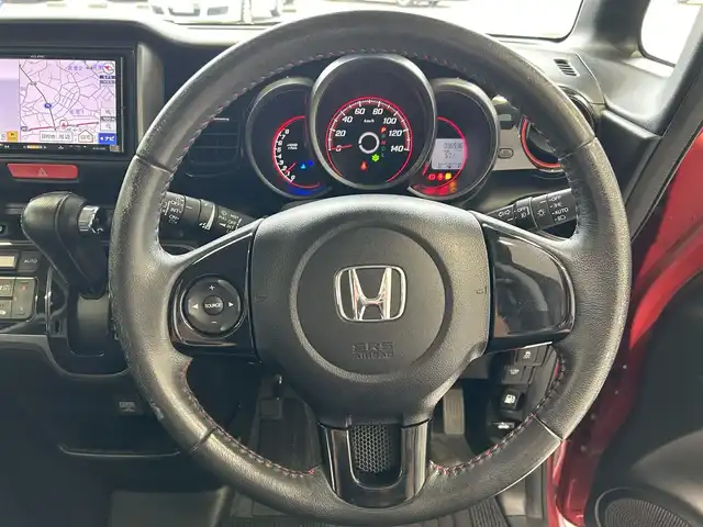 ホンダ Ｎ ＢＯＸ 2トーン カスタム G Aパッケージ 沖縄県 2014(平26)年 3.7万km ミラノレッド (株)IDOMが運営する【じしゃロンコザ店】の自社ローン専用車両になりますこちらは現金またはオートローンご利用時の価格です。自社ローンご希望の方は別途その旨お申付け下さい/純正ナビ　/ＴＶ　/ＣＤ再生　/ＥＴＣ　/バックカメラ　/片側パワースライドドア　/アイドリングストップ　　/純正フロアマット　/カーテンエアバック　/ＨＩＤヘッドライト　/スマートキー　/プッシュスタート