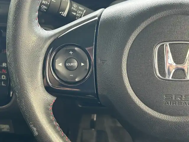 ホンダ Ｎ ＢＯＸ 2トーン カスタム G Aパッケージ 沖縄県 2014(平26)年 3.7万km ミラノレッド (株)IDOMが運営する【じしゃロンコザ店】の自社ローン専用車両になりますこちらは現金またはオートローンご利用時の価格です。自社ローンご希望の方は別途その旨お申付け下さい/純正ナビ　/ＴＶ　/ＣＤ再生　/ＥＴＣ　/バックカメラ　/片側パワースライドドア　/アイドリングストップ　　/純正フロアマット　/カーテンエアバック　/ＨＩＤヘッドライト　/スマートキー　/プッシュスタート