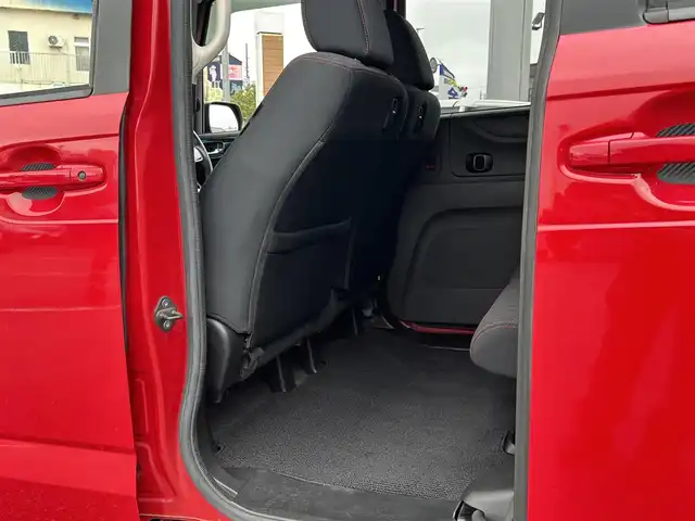 ホンダ Ｎ ＢＯＸ 2トーン カスタム G Aパッケージ 沖縄県 2014(平26)年 3.7万km ミラノレッド (株)IDOMが運営する【じしゃロンコザ店】の自社ローン専用車両になりますこちらは現金またはオートローンご利用時の価格です。自社ローンご希望の方は別途その旨お申付け下さい/純正ナビ　/ＴＶ　/ＣＤ再生　/ＥＴＣ　/バックカメラ　/片側パワースライドドア　/アイドリングストップ　　/純正フロアマット　/カーテンエアバック　/ＨＩＤヘッドライト　/スマートキー　/プッシュスタート