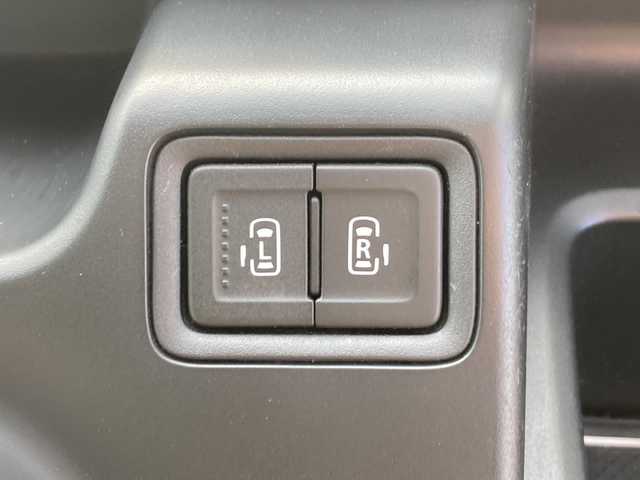 スズキ ソリオ バンディット Fリミテッド 佐賀県 2017(平29)年 4.6万km ピュアホワイトP Carrozzeria8インチナビ/Carrozzeriaフリップダウンモニター/バックカメラ/両側パワースライドドア/デュアルカメラブレーキサポート/路線逸脱警報/クルーズコントロール/ハーフレザーシート/シートヒーター/ETC/ステアリングリモコン/ドライブレコーダー/アイドリングストップ/プッシュスタート/スマートキー/LEDヘッドライト/フォグライト/純正アルミホイール