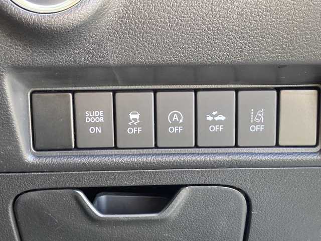 スズキ ソリオ バンディット Fリミテッド 佐賀県 2017(平29)年 4.6万km ピュアホワイトP Carrozzeria8インチナビ/Carrozzeriaフリップダウンモニター/バックカメラ/両側パワースライドドア/デュアルカメラブレーキサポート/路線逸脱警報/クルーズコントロール/ハーフレザーシート/シートヒーター/ETC/ステアリングリモコン/ドライブレコーダー/アイドリングストップ/プッシュスタート/スマートキー/LEDヘッドライト/フォグライト/純正アルミホイール