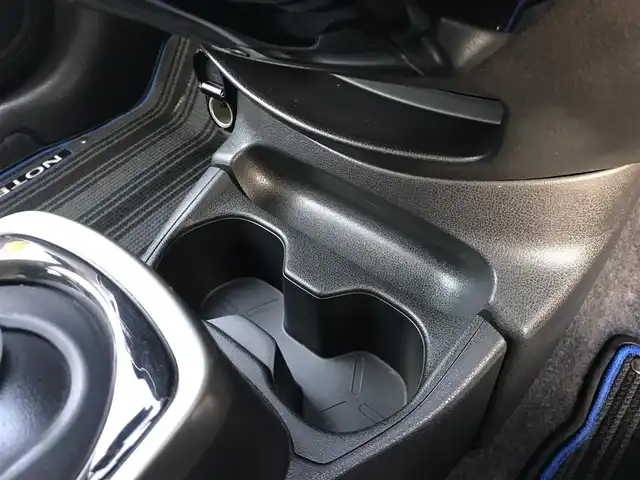 日産 ノート e－パワー X 富山県 2016(平28)年 6.1万km プレミアムコロナオレンジ 純正ナビ/フルセグTV/アラウンドビューモニター/ビルトインETC/ドライブレコーダー/フロント/バックソナー/エマージェンシーブレーキ/車線逸脱警報/オートライト/オートエアコン/ステアリングスイッチ/社外14インチアルミホイール/スマートキー/プッシュエンジンスターター/禁煙車