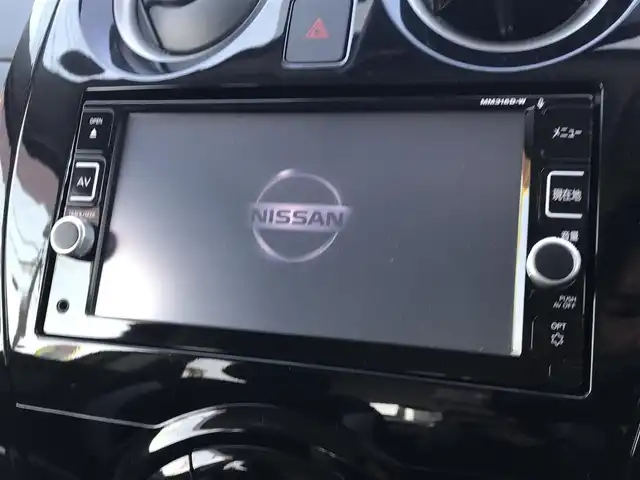 日産 ノート e－パワー X 富山県 2016(平28)年 6.1万km プレミアムコロナオレンジ 純正ナビ/フルセグTV/アラウンドビューモニター/ビルトインETC/ドライブレコーダー/フロント/バックソナー/エマージェンシーブレーキ/車線逸脱警報/オートライト/オートエアコン/ステアリングスイッチ/社外14インチアルミホイール/スマートキー/プッシュエンジンスターター/禁煙車