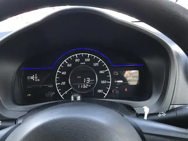 日産 ノート e－パワー X 富山県 2016(平28)年 6.1万km プレミアムコロナオレンジ 純正ナビ/フルセグTV/アラウンドビューモニター/ビルトインETC/ドライブレコーダー/フロント/バックソナー/エマージェンシーブレーキ/車線逸脱警報/オートライト/オートエアコン/ステアリングスイッチ/社外14インチアルミホイール/スマートキー/プッシュエンジンスターター/禁煙車