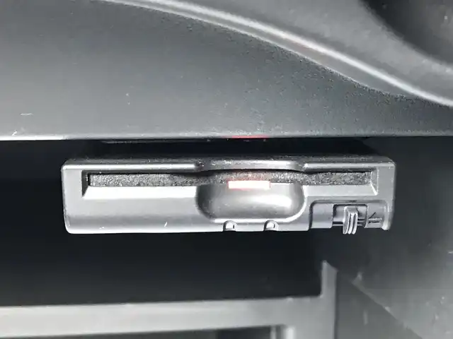 日産 ノート e－パワー X 富山県 2016(平28)年 6.1万km プレミアムコロナオレンジ 純正ナビ/フルセグTV/アラウンドビューモニター/ビルトインETC/ドライブレコーダー/フロント/バックソナー/エマージェンシーブレーキ/車線逸脱警報/オートライト/オートエアコン/ステアリングスイッチ/社外14インチアルミホイール/スマートキー/プッシュエンジンスターター/禁煙車