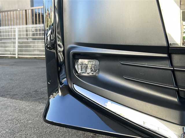 トヨタ ノア ハイブリッド S－Z 京都府 2023(令5)年 1.9万km アティチュードブラックマイカ 10.5インチディスプレイオーディオナビ/フルセグTV/Bluetooth/Ｍiracast/HDMI/14インチ有機ELフリップダウンモニター/バックカメラ/パワーバックドア/両側パワースライドドア/3眼LEDヘッドライト/レーダークルーズコントロール/レーンキープアシスト/ステアリングヒーター/ステアリングスイッチ/ハンズフリーデュアルパワースライドドア/PCS/PDA/PKSB/RSA/ビルトインETC2.0/オートライト/オートハイビーム/保証書/取説