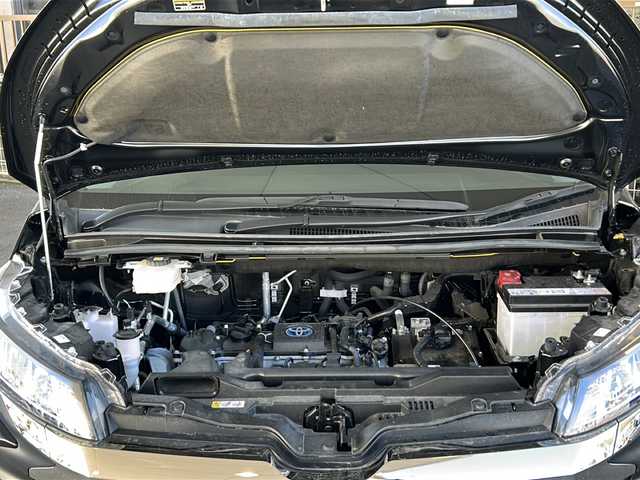 トヨタ ノア ハイブリッド S－Z 京都府 2023(令5)年 1.9万km アティチュードブラックマイカ 10.5インチディスプレイオーディオナビ/フルセグTV/Bluetooth/Ｍiracast/HDMI/14インチ有機ELフリップダウンモニター/バックカメラ/パワーバックドア/両側パワースライドドア/3眼LEDヘッドライト/レーダークルーズコントロール/レーンキープアシスト/ステアリングヒーター/ステアリングスイッチ/ハンズフリーデュアルパワースライドドア/PCS/PDA/PKSB/RSA/ビルトインETC2.0/オートライト/オートハイビーム/保証書/取説