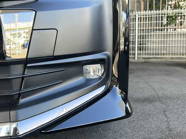 トヨタ ノア ハイブリッド S－Z 京都府 2023(令5)年 1.9万km アティチュードブラックマイカ 10.5インチディスプレイオーディオナビ/フルセグTV/Bluetooth/Ｍiracast/HDMI/14インチ有機ELフリップダウンモニター/バックカメラ/パワーバックドア/両側パワースライドドア/3眼LEDヘッドライト/レーダークルーズコントロール/レーンキープアシスト/ステアリングヒーター/ステアリングスイッチ/ハンズフリーデュアルパワースライドドア/PCS/PDA/PKSB/RSA/ビルトインETC2.0/オートライト/オートハイビーム/保証書/取説